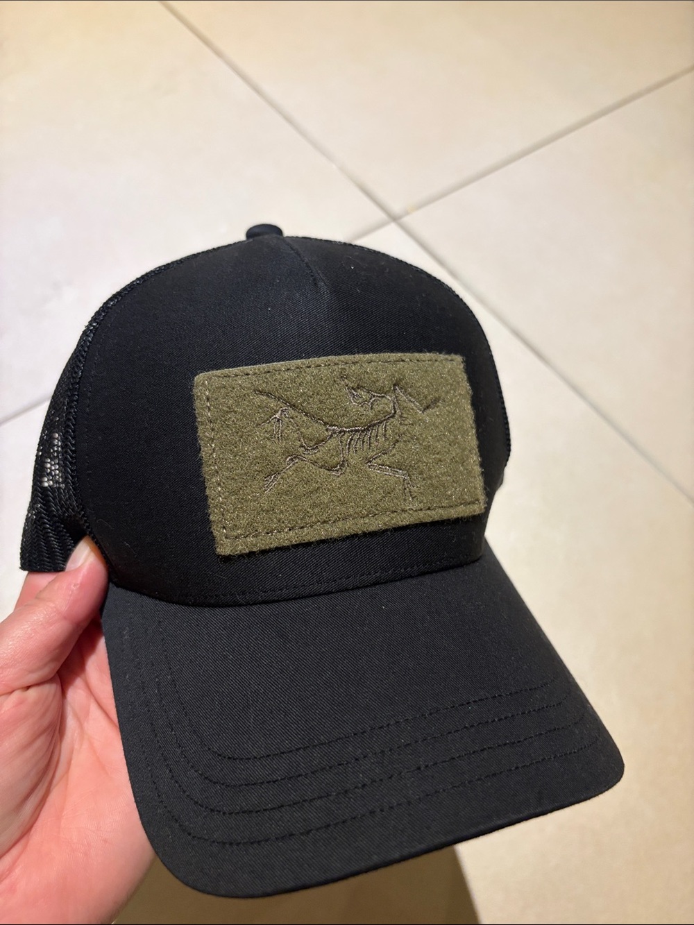 Arcteryx LEAF Black Marketing Curved Brim Trucker Cap TAN velcro embroidered.NEW - Picture 15 of 16